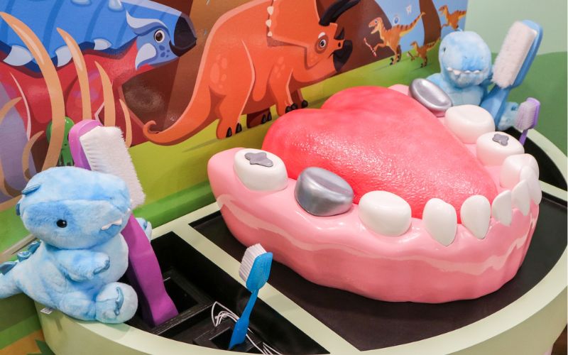 dinosaur-dental-exhibit-discovery-center-2025